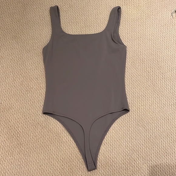 Babaton Aritzia Contour purple squareneck bodysuit - Picture 3 of 5